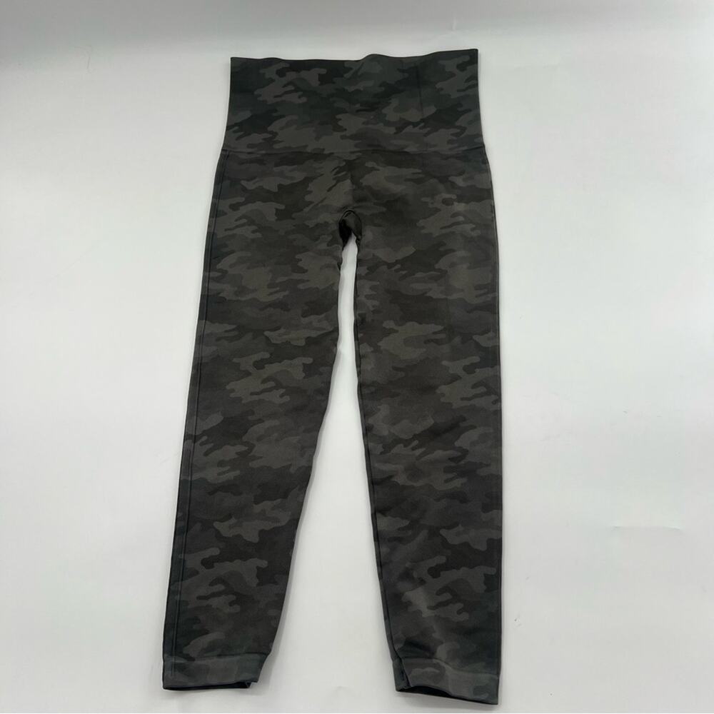 SPANX Gray Camo Camouflage Cropped Seamless Leggings Activewear Athletic